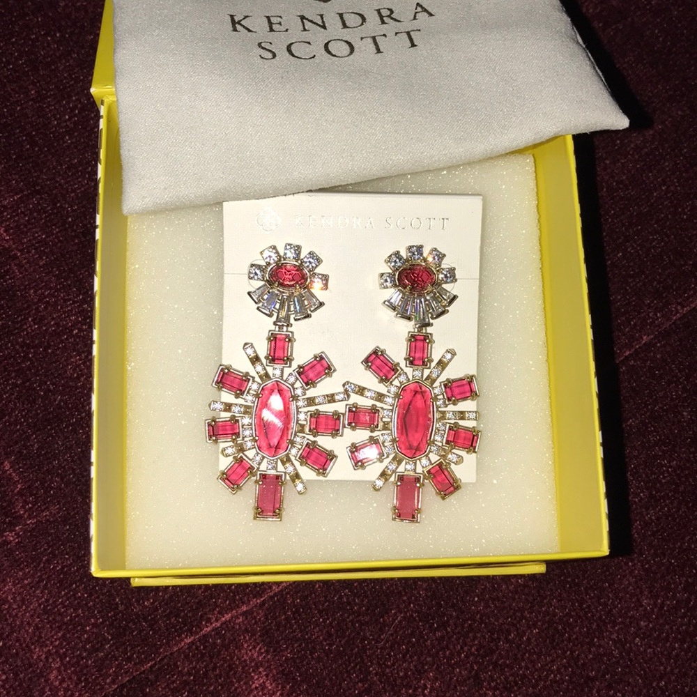 Kendra Scott Glenda statement earnings